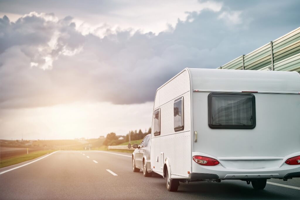 lrv why choose lewis rv